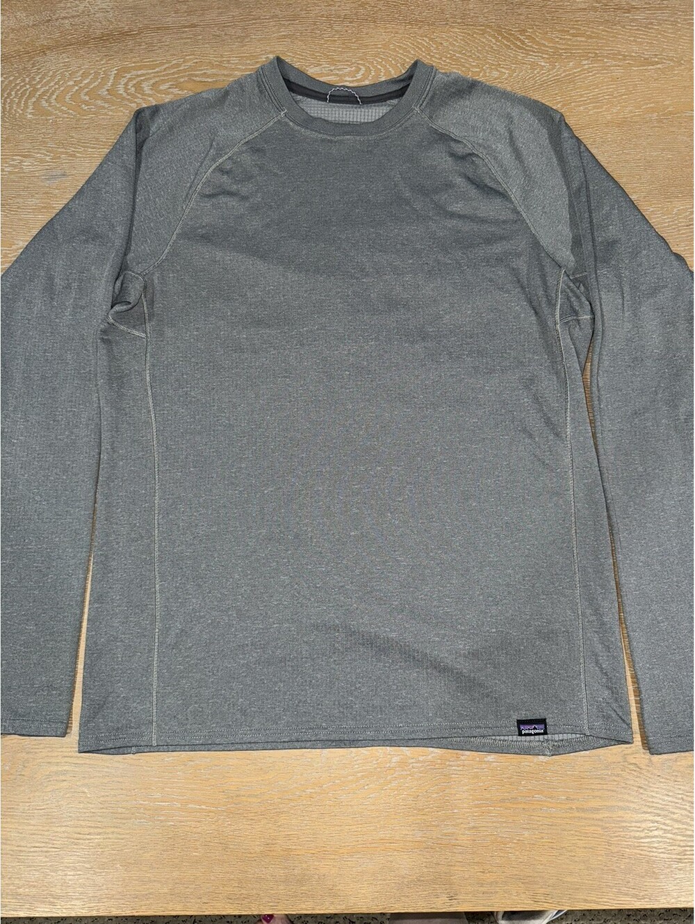 Patagonia Capilene Midweight Baselayer Top Womens MEDIUM Gray Crew Long Sleeve